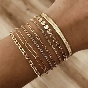 Boutique 18k Gold Mini Link Bracelet thumbnail 4