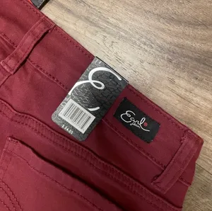 Earl Jean NWT! Women’s Zinfandel Burgundy Red Skinny Jeans Size 2 thumbnail 5
