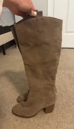 Brown Tall Boosts Size 7 thumbnail 1