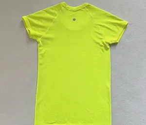 Lululemon Women's Highlight Neon Yellow Swiftly Tech Short Sleeve 2.0 Shirt Top, Size 10 thumbnail 4