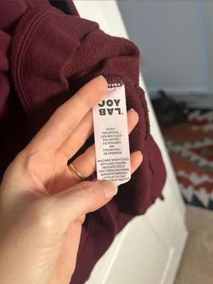 JoyLab Women's Crewneck Sweatshirt in Burgundy thumbnail 6