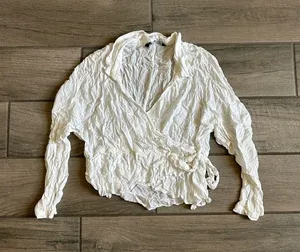 Zara White Crinkled Wrap Blouse thumbnail 1
