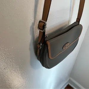 Giani Bernini Crossbody‎ Bag Gray Tan thumbnail 4