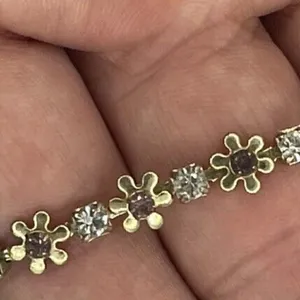 AVON Vintage SP Pink Daisy Open Back Rhinestones Gold Tone Bracelet 10.5 Inch thumbnail 5