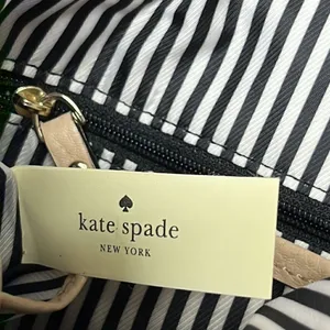 Kate Spade New York Healy Lane Lawrie Leather Adjustable Shoulder Magnetic Bag thumbnail 13