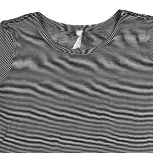 Lululemon Love Tee Womens 4 Black‎ White Striped Pima Cotton Short Sleeve Shirt thumbnail 2