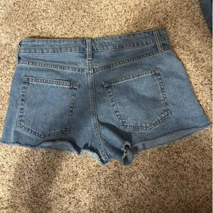 No Boundaries jean shorts  thumbnail 3