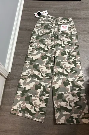 Camouflage flare legs cargo pants Sz9/29 thumbnail 1