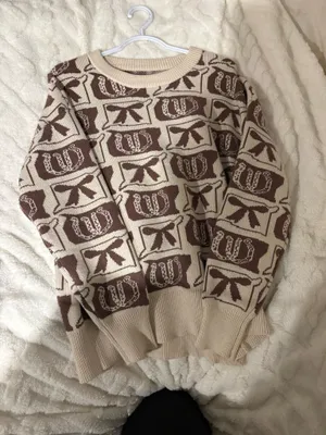 Cute sweater Brown Size L thumbnail 1