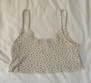 Brandy Melville Floral Crop Tank thumbnail 3