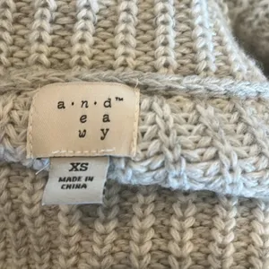 Oversized Cowl Drape Neck Light Gray Crochet Sweater Size XS thumbnail 9