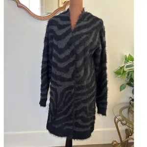 Isela Fuzzy Knit Cardigan Duster Sweater‎ Open Front Zebra Stripe Gray Black M thumbnail 2