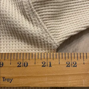 Abercrombie & Fitch A&F Relaxed Waffle Knit L/S Turtleneck Cream Top Cream SMALL thumbnail 6