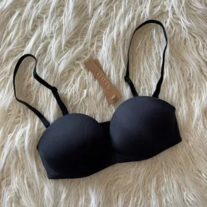 Skims Ultimate Push Up Strapless Bra Onyx Size 30C thumbnail 2