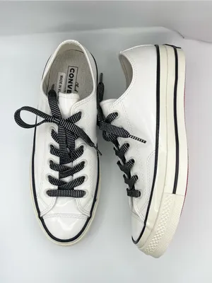 Converse unisex Chuck 70 low top patent leather white sneakers with red soles thumbnail 13