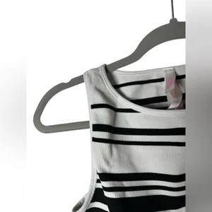 PINK Victoria’s Secret Striped Ribbed Crop Bralette Top Built-In Padding Size M‎ thumbnail 5