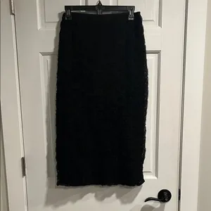 Lulu’s Luxurious Energy Black Tulle Rosette High-Waisted Midi Skirt in Black thumbnail 2