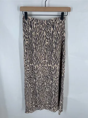 Aritzia Wilfred Cherie Midi Skirt Brown Black Animal Print Size 0 thumbnail 2