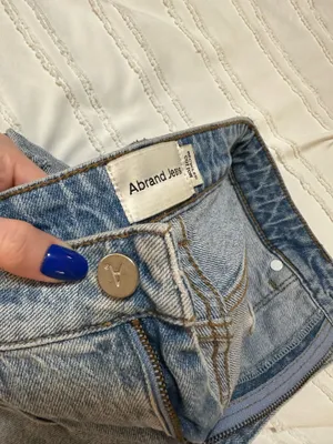 Jeans thumbnail 3