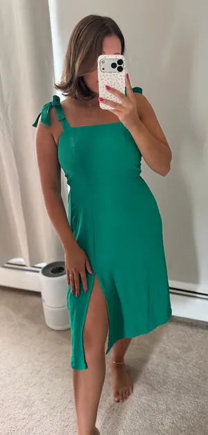 Kelly green slit dress Size M thumbnail 1
