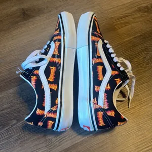 Vans x Thrasher Skate Old Skool Black Multi Logo Canvas Shoes mens 7 women’s 9 thumbnail 7