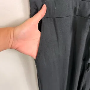 Quince Black Sleeveless V-Neck Wide Leg Drawstring Jersey Jumpsuit Womens Large thumbnail 6