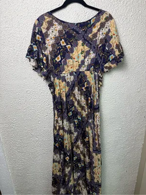 Abel the label V-Neck Floral Patchwork Maxi Dress in Navy and Cream thumbnail 2