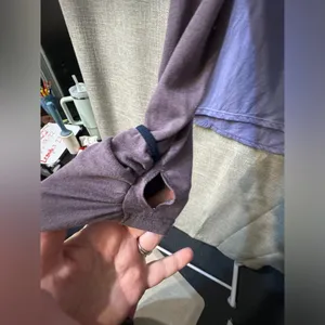 Nike lightweight raglan style hoodie size medium, purple Nike- minor flaw read thumbnail 2