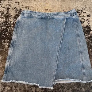 Loft Denim Faux Wrap Jean Skirt Size 0 thumbnail 1