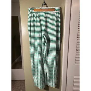 Women's Sz Medium Pull On Lounge Pants White Green Stripes Pockets Elastic Waist thumbnail 8