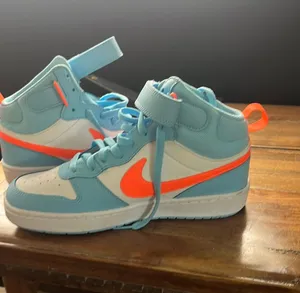 Nike High-Top sneakers thumbnail 1