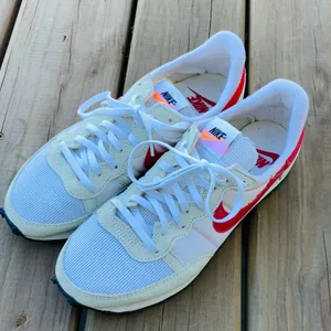 Lightweight NIKE sneakers UNISEX 👟👟 thumbnail 4