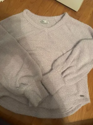 Hollister Purple Sweater thumbnail 1