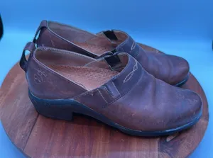Ariat women’s shoes size 5.5 thumbnail 2