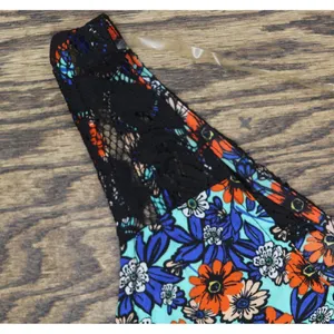 NWT Belle Du Jour Printed Lace Hem Tank Top Blouse With Scarf Blue / Multi M thumbnail 10