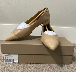 Donald Pliner Nappa Leather Pointed Toe Pumps Sand Size 7 New thumbnail 1