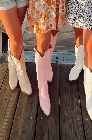 Pierre Dumas Pink Cowgirl Boots thumbnail 1