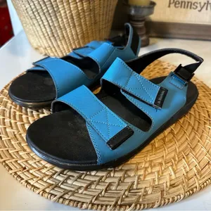 Dr. Martens Crewe Mid Blue Sandal Unisex thumbnail 2