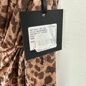 Muse by Marchesa Senna Leopard Satin One Shoulder Maxi Dress Formal US 8 NWT thumbnail 11