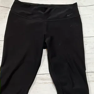 Nike black skinny leggings thumbnail 5