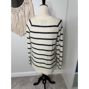 Abercrombie & Fitch Cream White Navy Blue Fuzzy Knit Minimalist Preppy Sweater S thumbnail 2