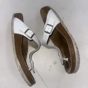 Birkenstock‎ White Leather Gorpcore Outdoor Nature Gizeh Sandals Women's Size 9 thumbnail 4