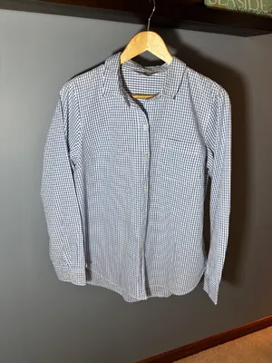 Ladies Large Old Navy Blue Check Blouse - never worn thumbnail 2