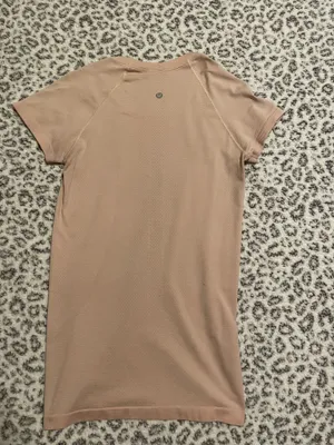Lululemon Swiftly Tech Short Sleeve thumbnail 2