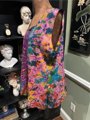 Karma Circle USA Sleeveless Dye Top – Multicolor Swirl – Size L/XL thumbnail 4