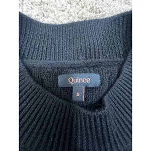 Quince Australian Merino Wool Women's Cable Knit Sweater Black S thumbnail 3