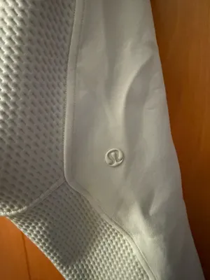 Lululemon Mixed Fabric Half-Zip Pullover thumbnail 3