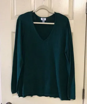Old Navy Emerald green vneck sweater size xxl thumbnail 1
