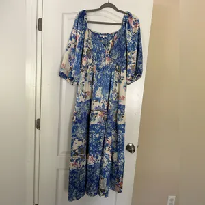 Baevely Smocked Boho Puff Sleeve Floral Maxi Dress thumbnail 4
