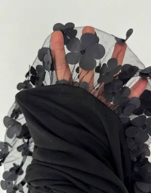 Rafferiza luxury and elegant three-dimensional floral pattern black strapless dress thumbnail 3